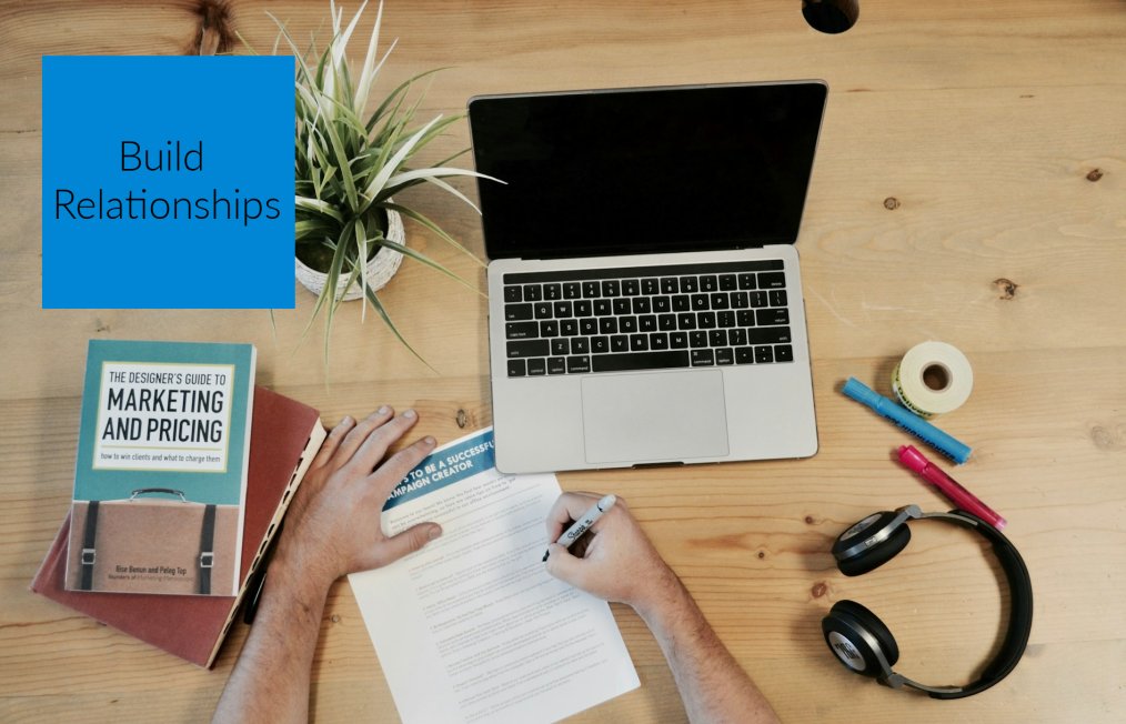 Formas de construir relaciones con su mercado objetivo