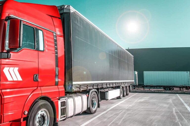 El informe anterior de RHA expone la profundización de la escasez de controladores de HGV: las llamadas crecen para la acción coordinada en toda la industria