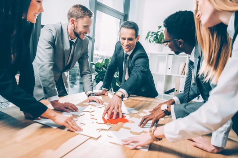 Por qué todo equipo de marketing que trabaja a nivel internacional debería considerar un agente de procesos
