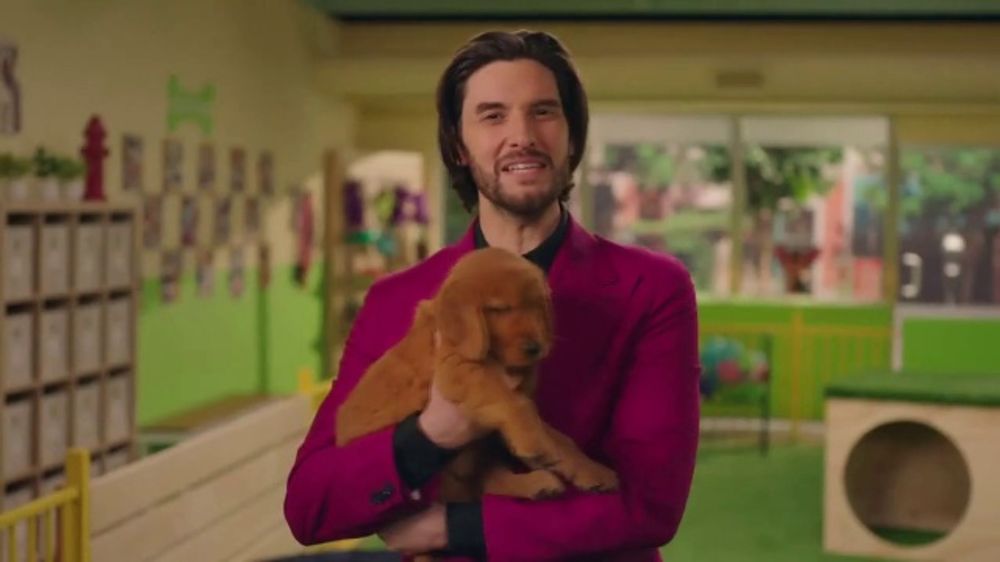 Ben Barnes aparece en una campaña comercial de T-Mobile