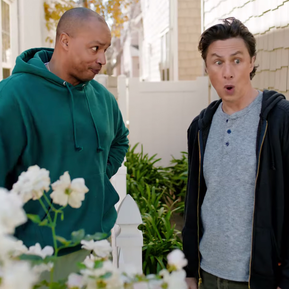 https://akns-images.eonline.com/eol_images/Entire_Site/2022112/rs_1200x1200-220212111804-1200-1024-t-mobil e-super-bowl-ad.cm.2122.jpg.jpg?crop=1200%3A1200%3Bcenter%2Ctop&fit=around%7C1200%3A1200&output-quality=90